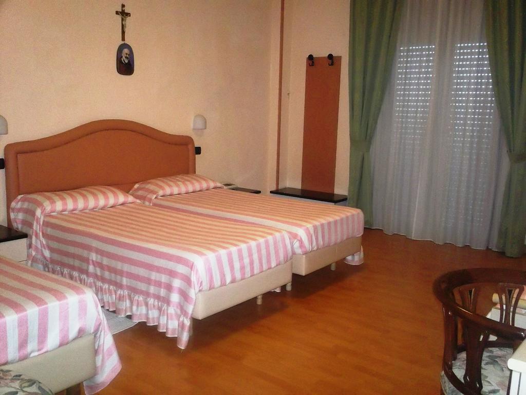 Hotel Gaggiano San Giovanni Rotondo Bilik gambar