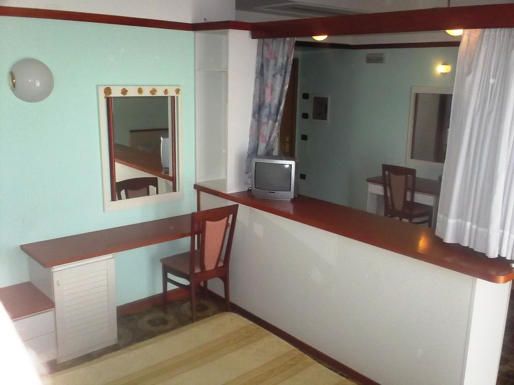 Hotel Gaggiano San Giovanni Rotondo Bilik gambar