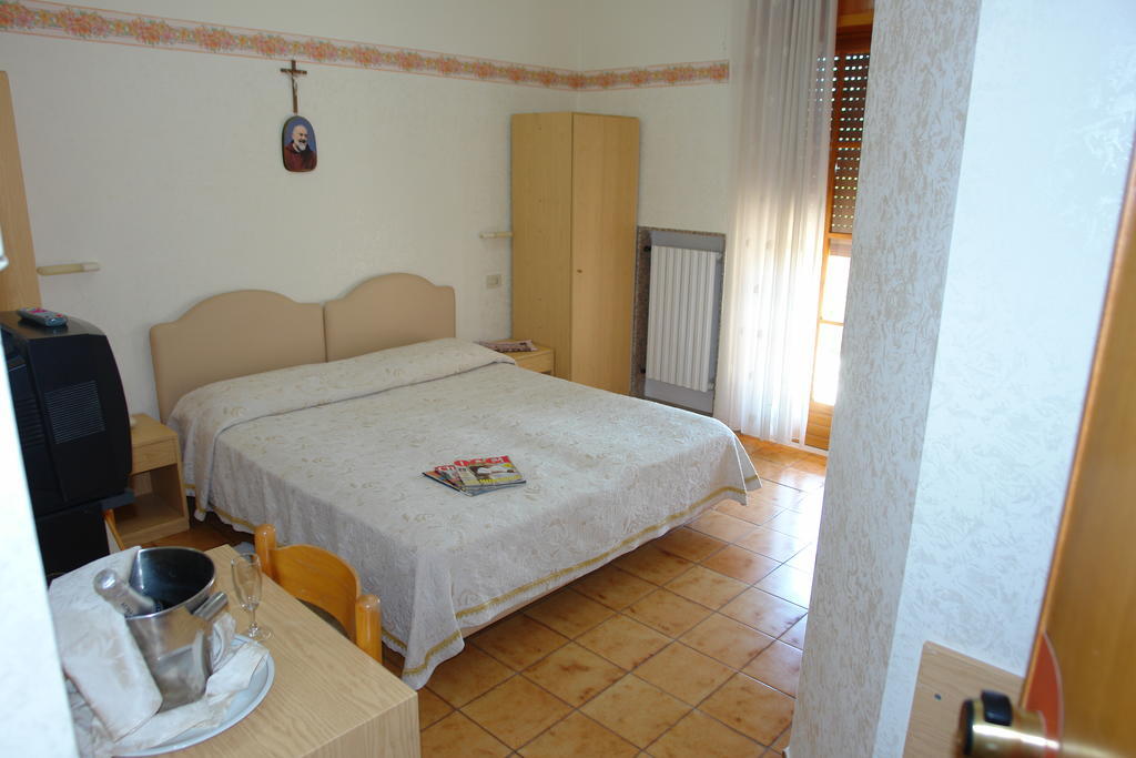 Hotel Gaggiano San Giovanni Rotondo Bilik gambar