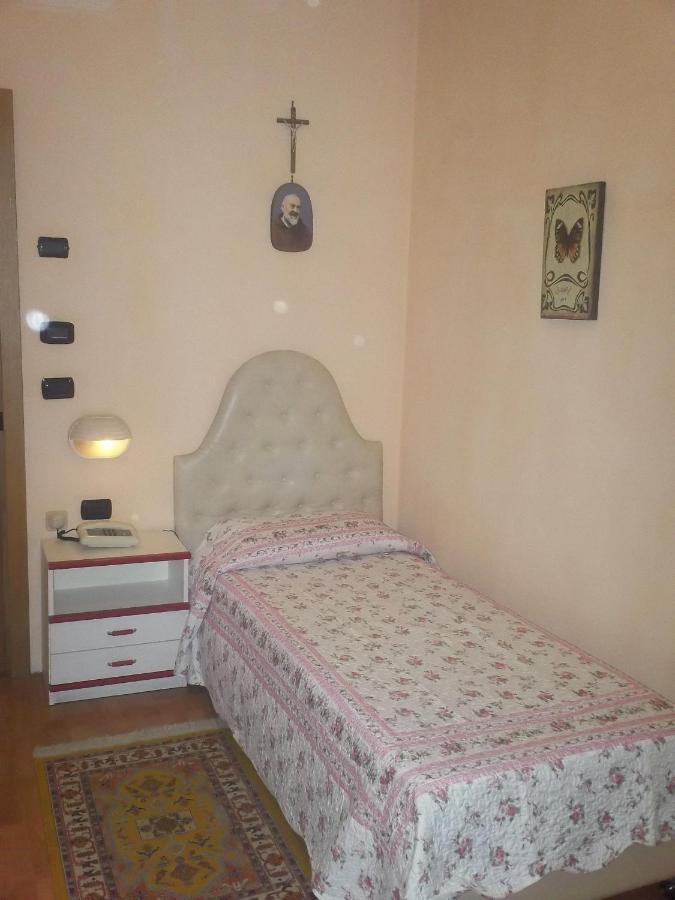 Hotel Gaggiano San Giovanni Rotondo Bilik gambar